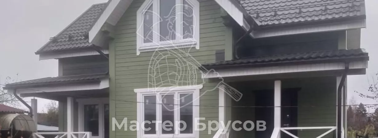 Чем и как отделать карнизные свесы у дома из бруса?