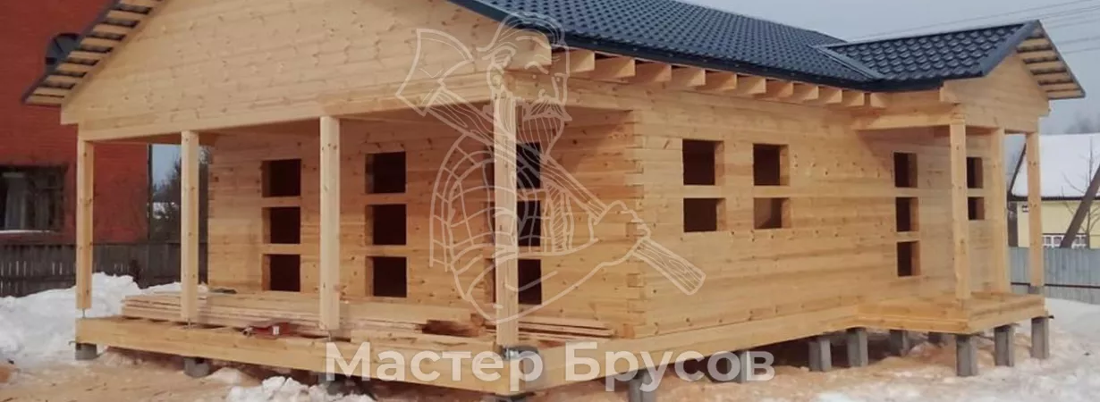 Особенности строительства домов из бруса в зимнее время
