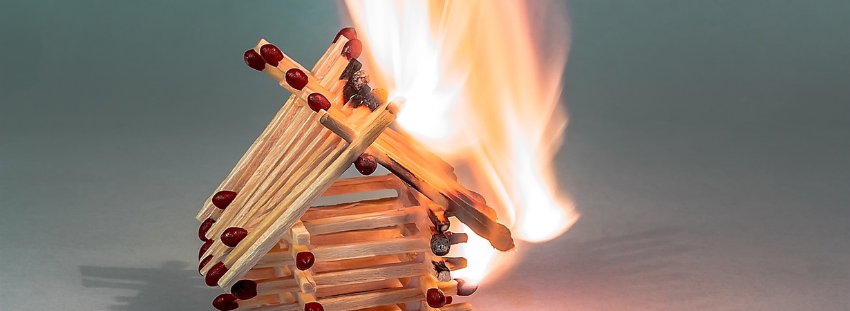 Антипирены для древесины — эффективная защита от пожара