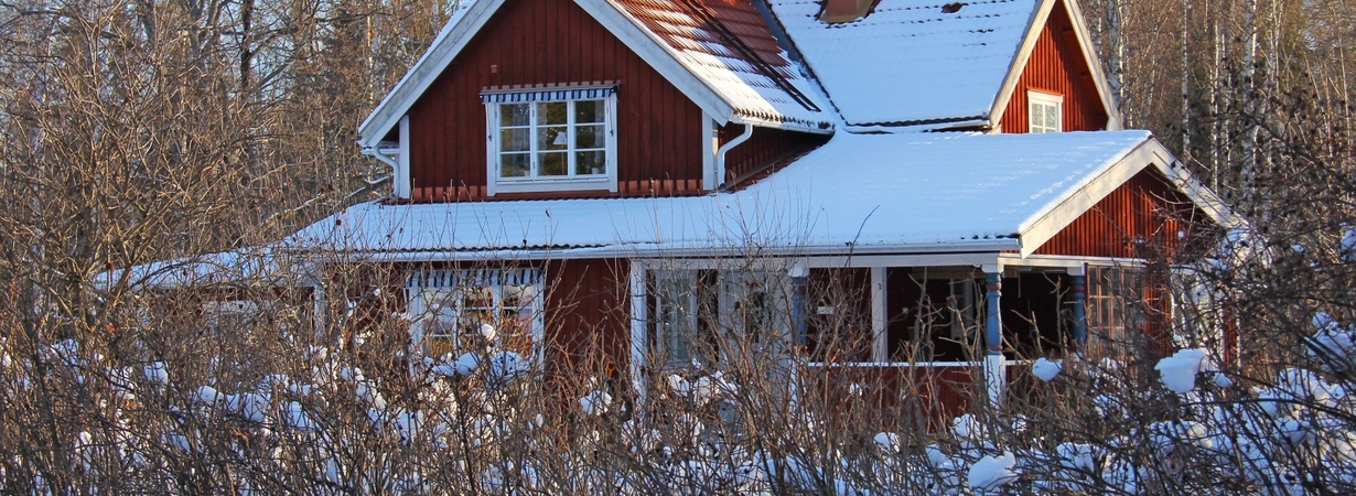 Зимний дачный дом: особенности строительства