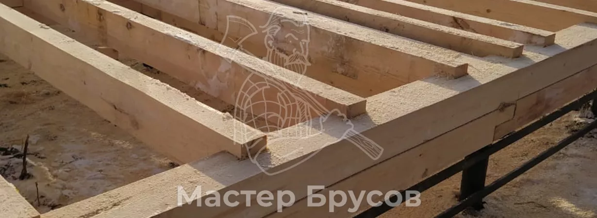 Особенности монтажа лаг в доме из бруса