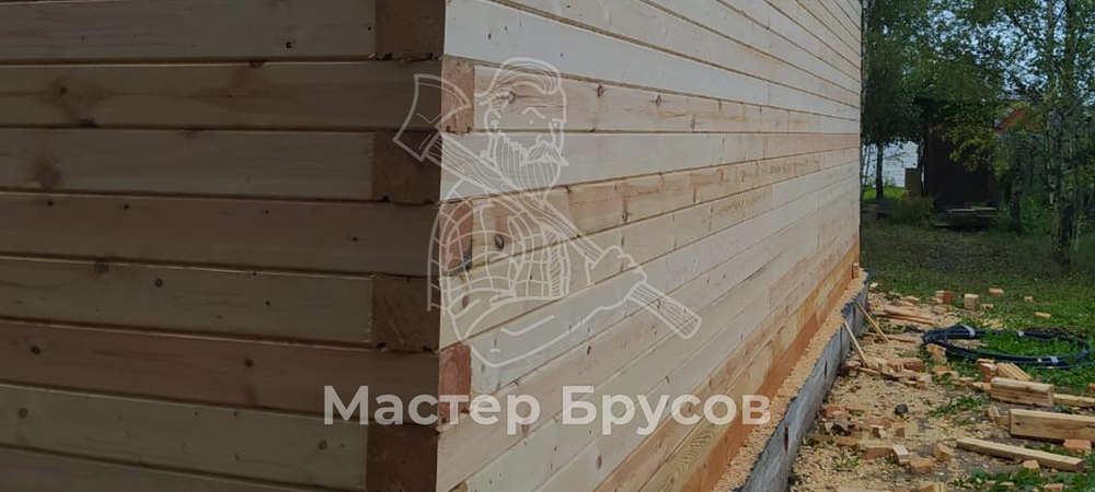 Стены дома из бруса, произведенного в Костромской области